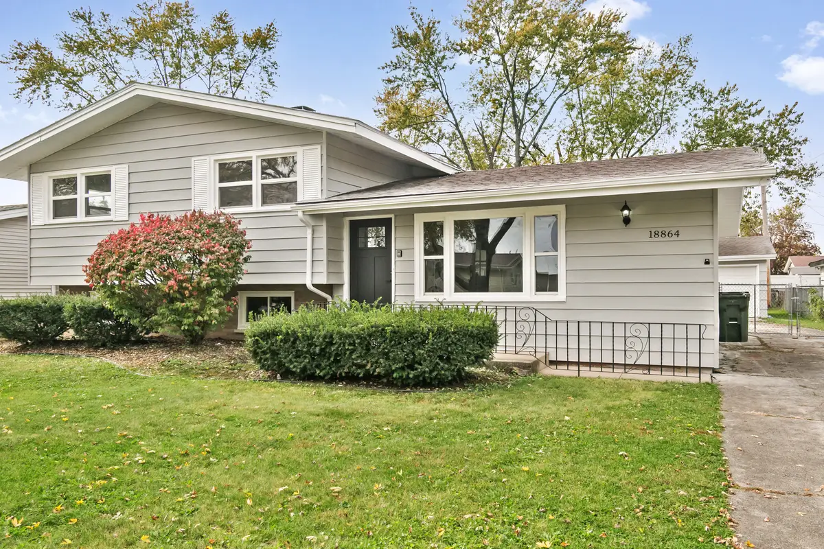 18864 Greenbay Avenue, Lansing, IL 60438 - #1