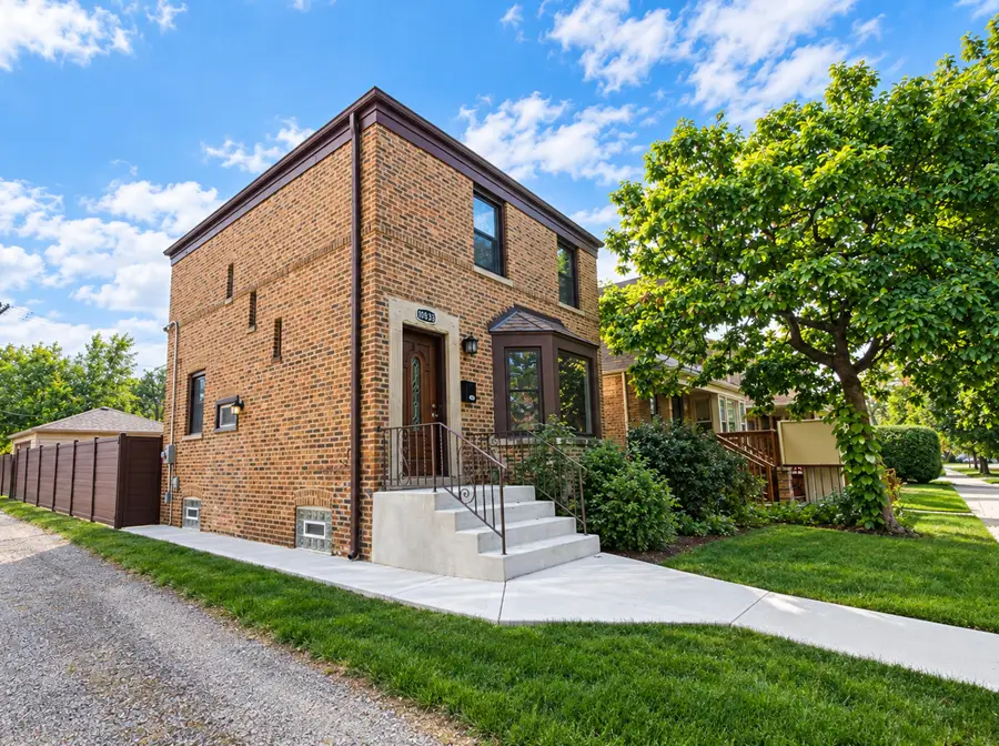 10833 S Artesian Avenue, Chicago, IL 60655 - #2