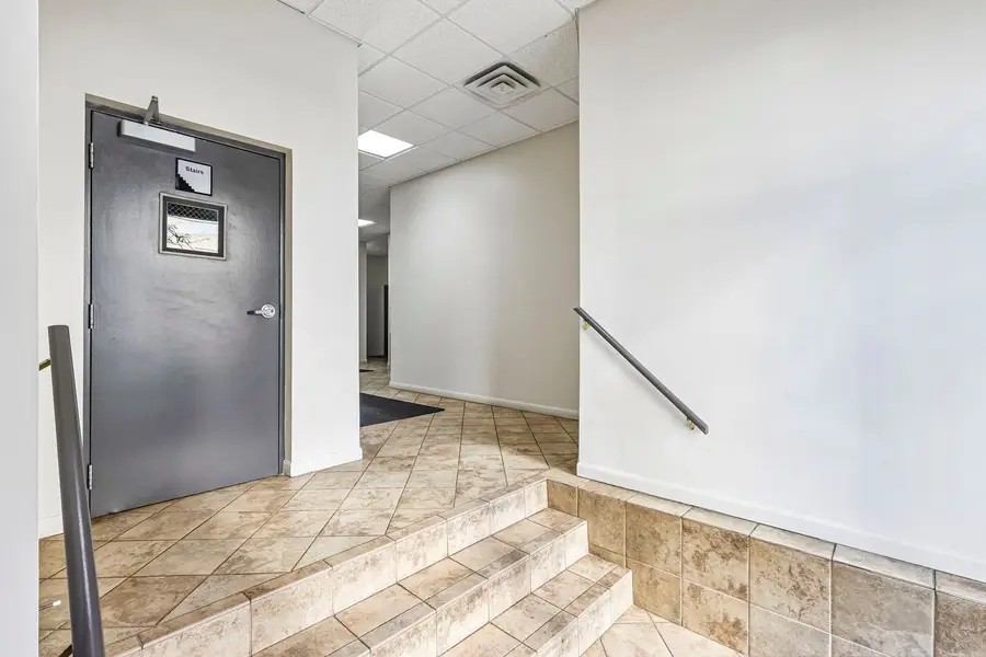 1521 W Haddon Avenue #3F, Chicago, IL 60642 - #3