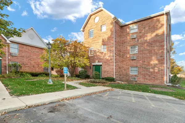 551 Leah Lane #3C, Woodstock, IL 60098