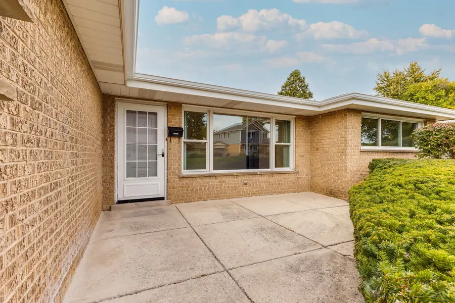 4116 Grant Street, Oak Lawn, IL 60453 - #3