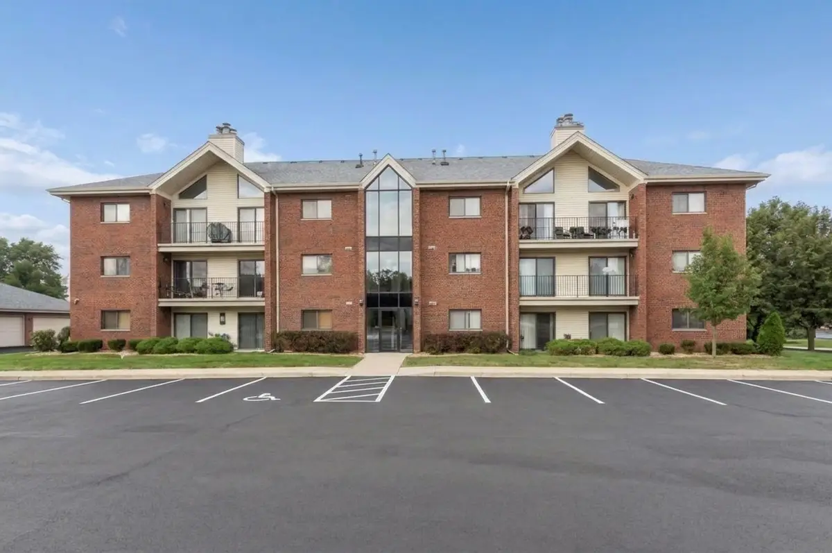 6612 Martin France Circle #2D, Tinley Park, IL 60477 - #1