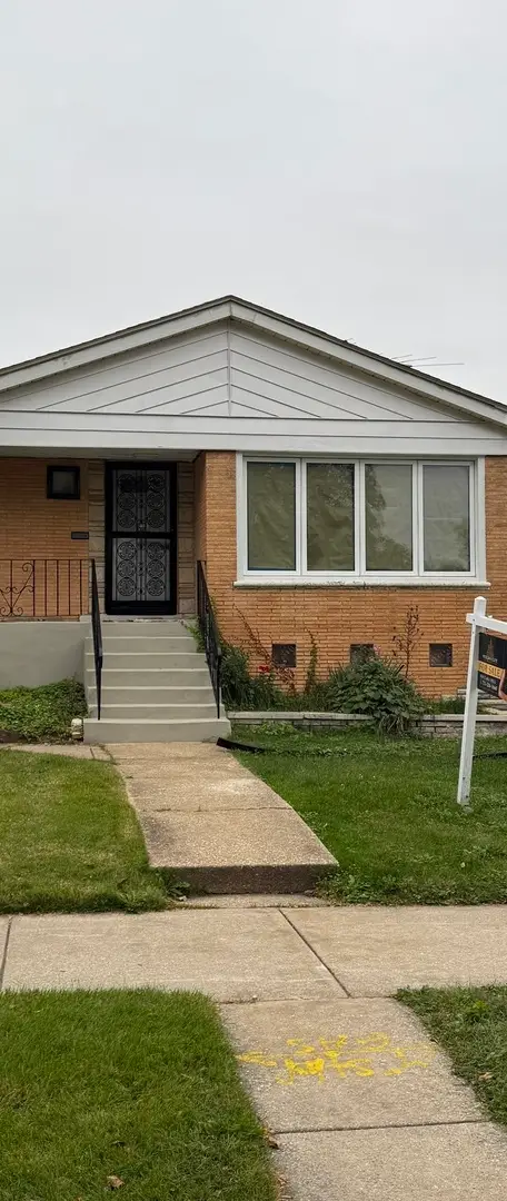 9347 S Crandon Avenue, Chicago, IL 60617 - #1