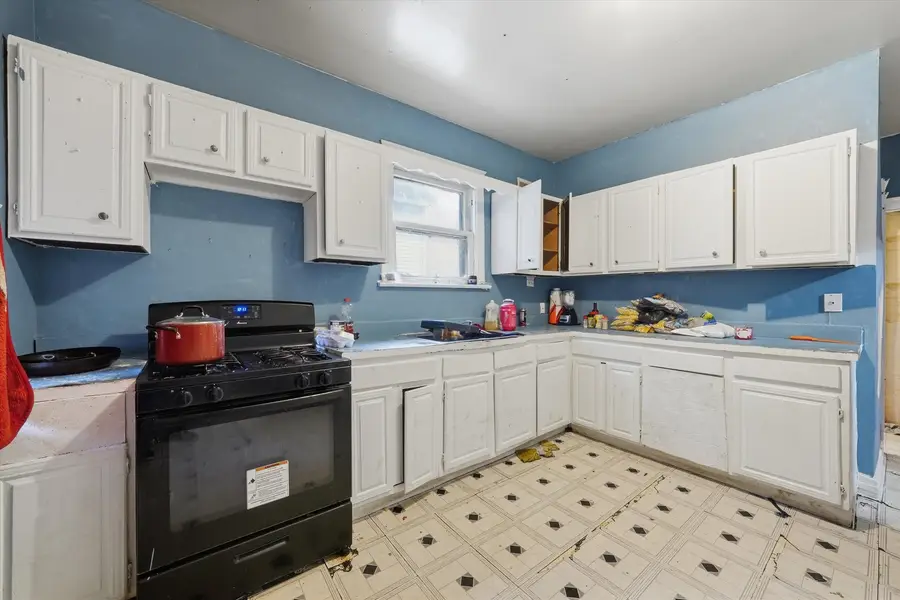 11732 S Yale Avenue, Chicago, IL 60628 - #3