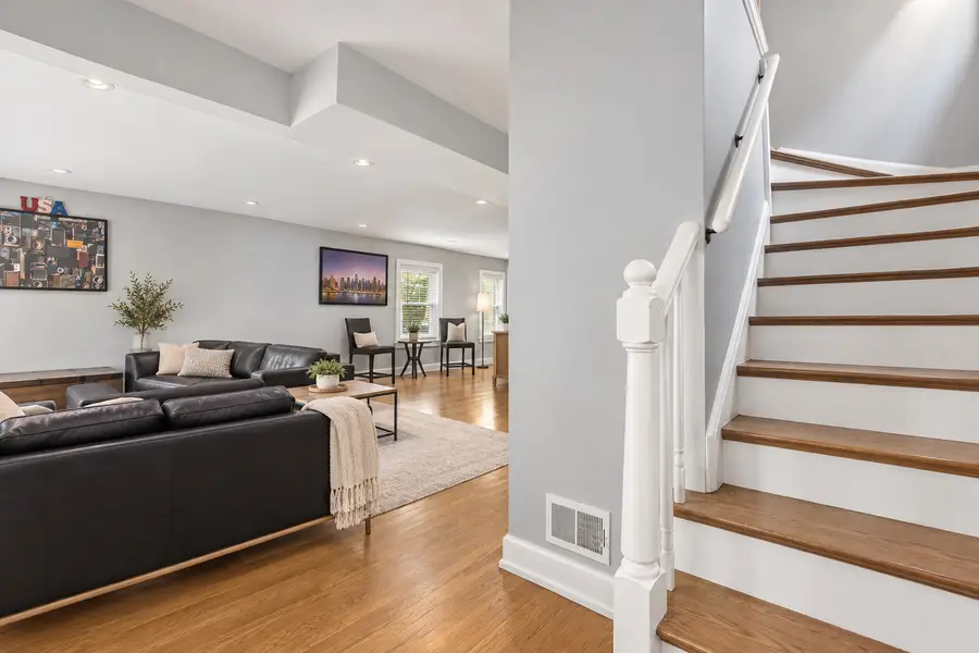 8211 S Eberhart Avenue, Chicago, IL 60619 - #3