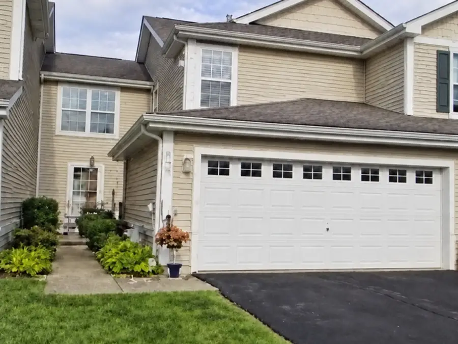 425 N Carlisle Court, Round Lake, IL 60073 - #2