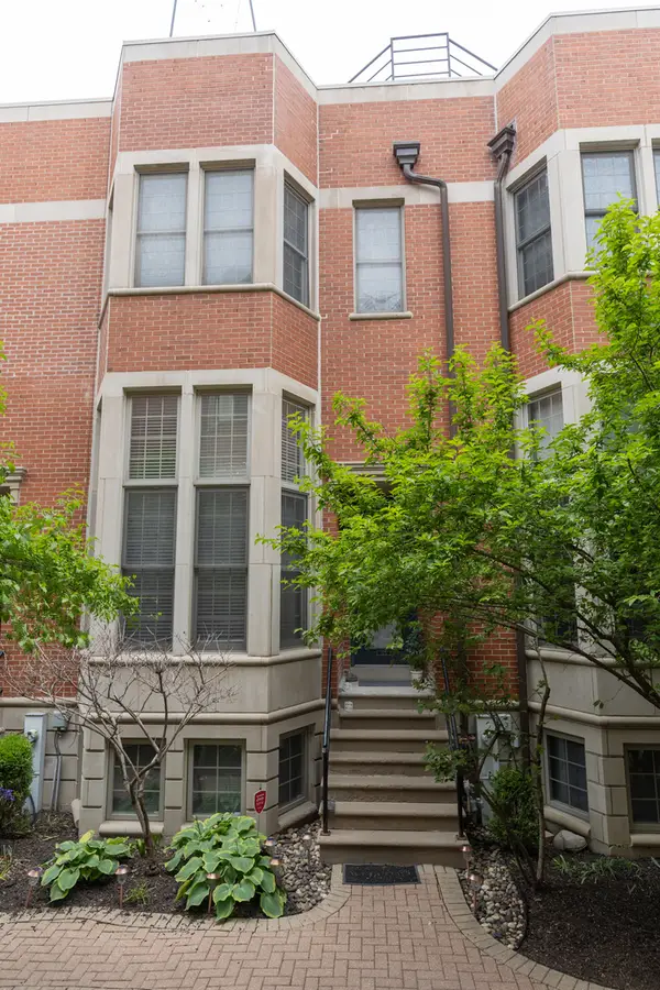 24 N Ada Street #D, Chicago, IL 60607
