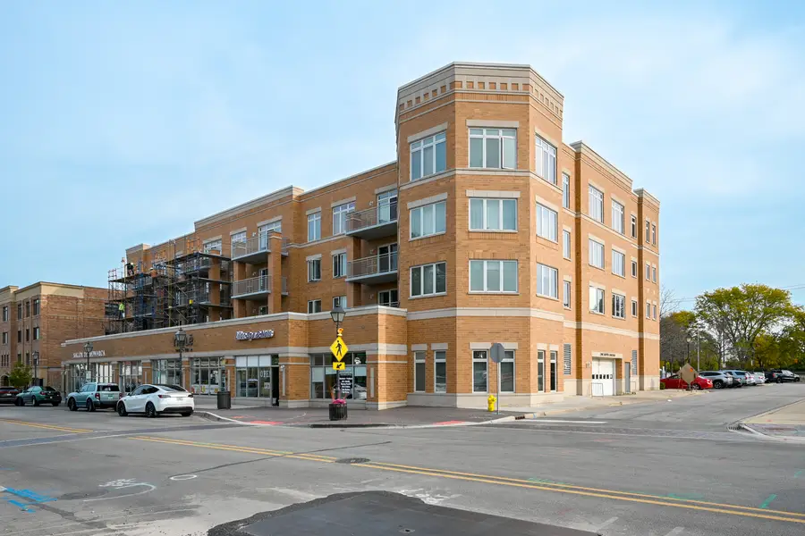 1 S Lincoln Avenue #310, Lombard, IL 60148 - #3
