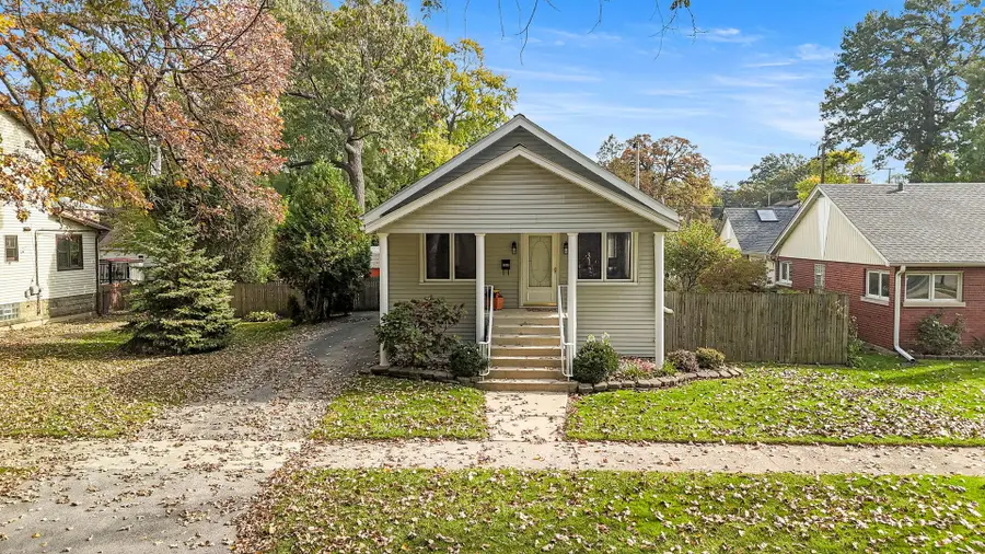 9543 S 51st Avenue, Oak Lawn, IL 60453 - #2