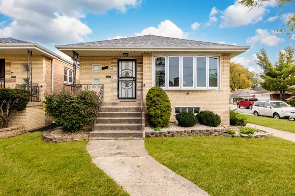 5157 S Ridgeway Avenue, Chicago, IL 60632