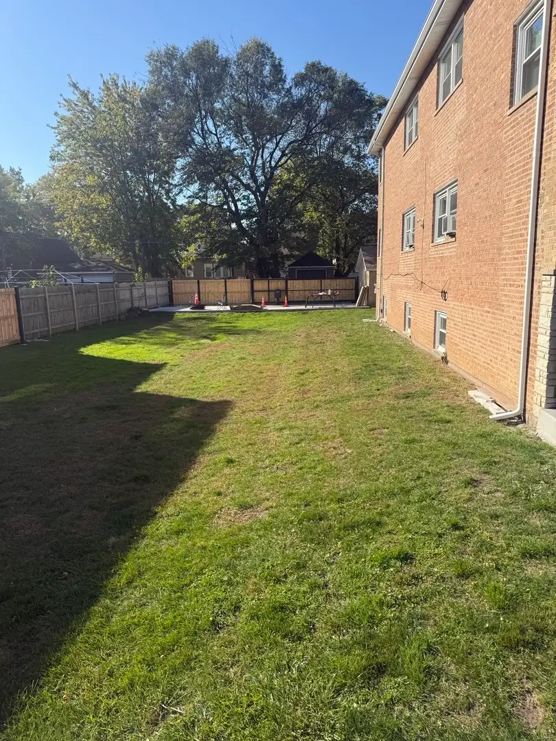 8204 S Manistee Avenue, Chicago, IL 60617 - #3