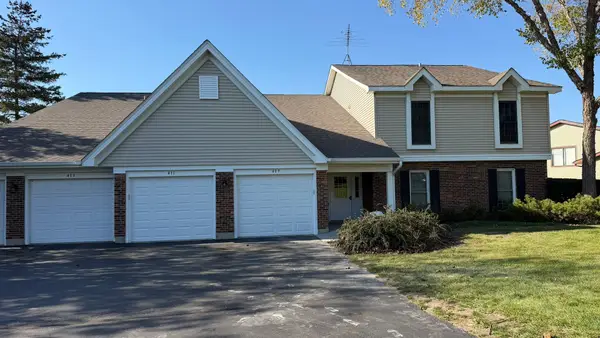 411 N Thornwood Drive #411, McHenry, IL 60050