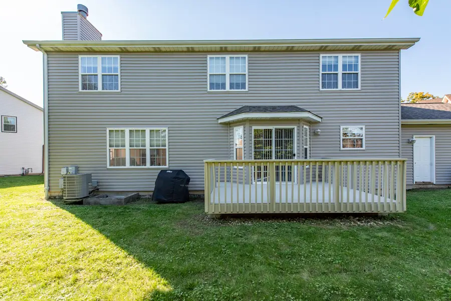 4052 Woodcrest Court, Gurnee, IL 60031 - #3