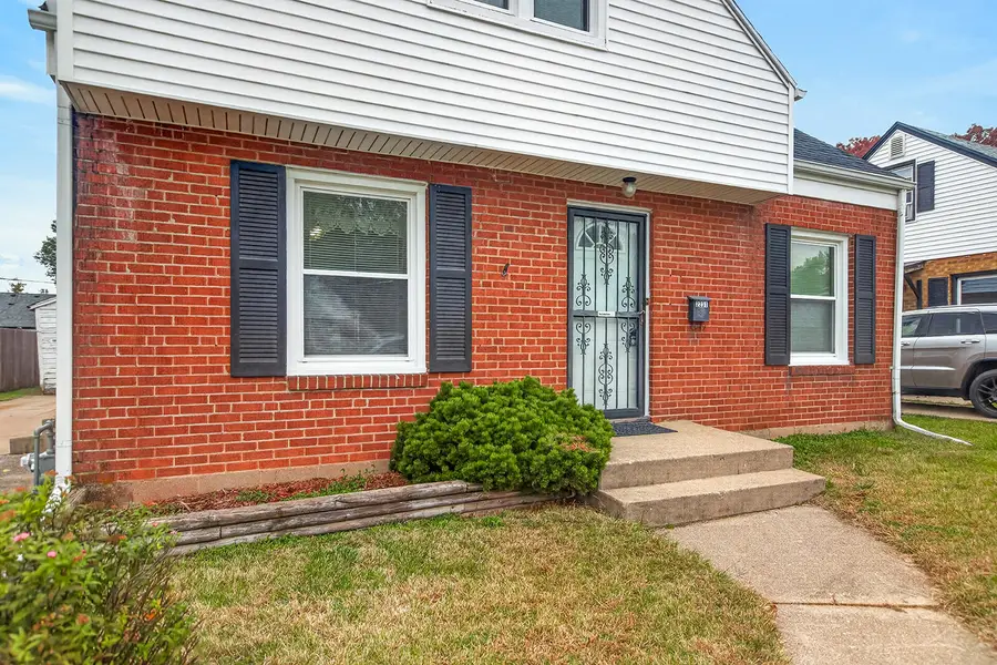2231 Custer Avenue, Rockford, IL 61103 - #3