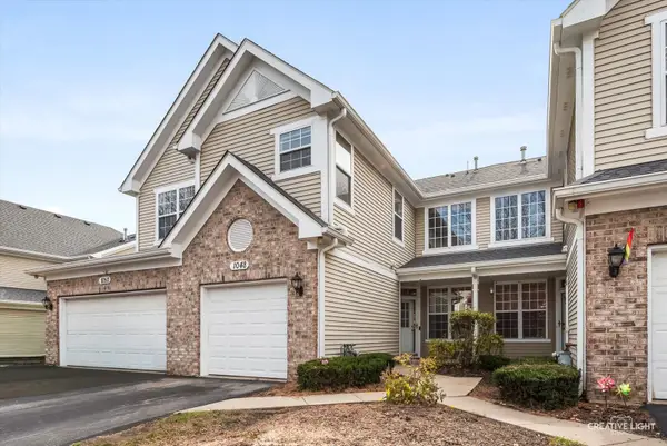 1048 Sheridan Circle, Naperville, IL 60563