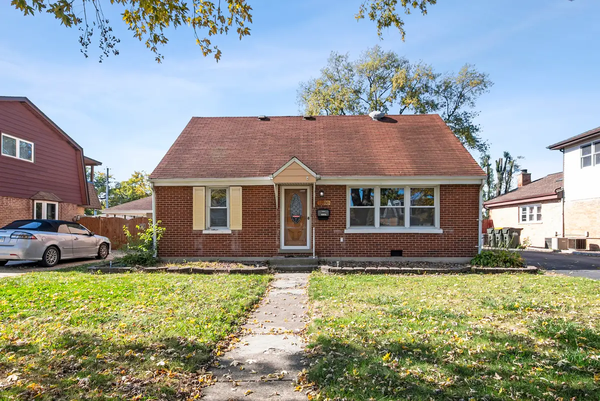 10930 Mcvicker Avenue, Chicago Ridge, IL 60415 - #1