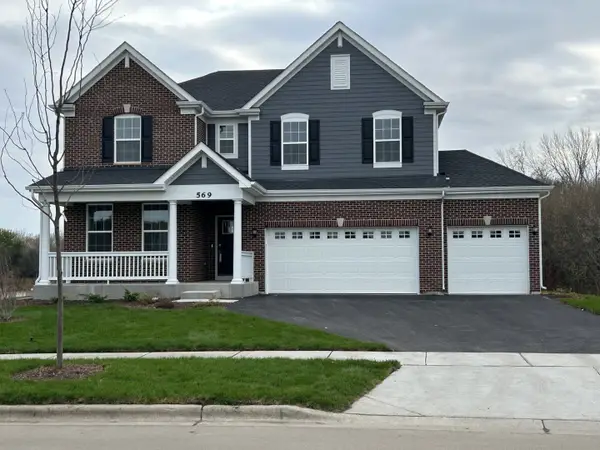 569 Lismore Circle, Elgin, IL 60124