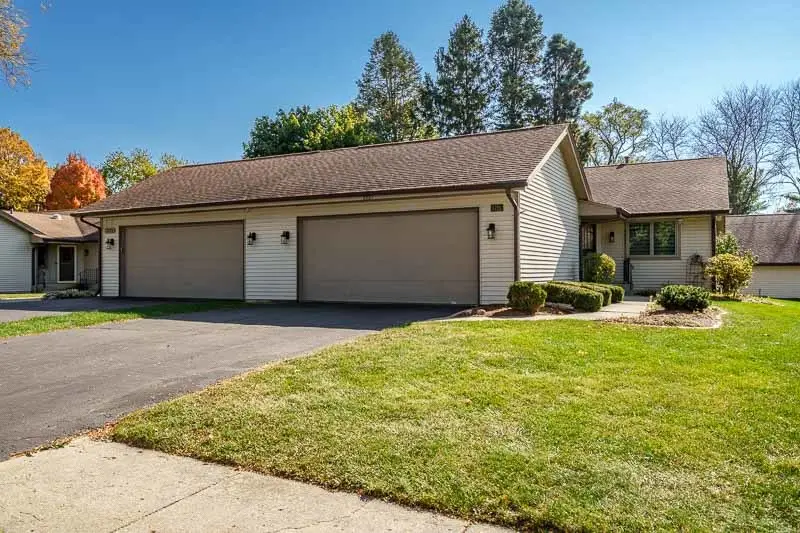 5721 Elaine Drive #B, Rockford, IL 61108 - #1