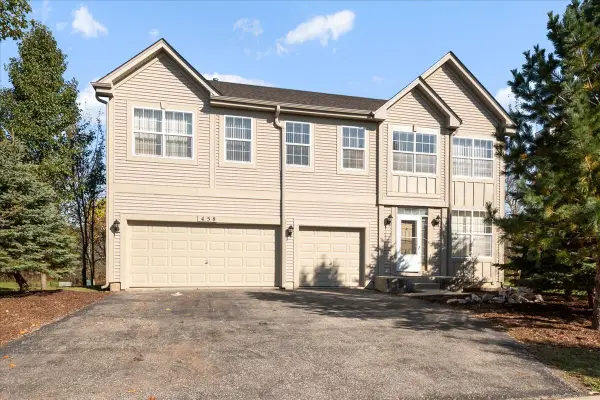 458 W Dalton Drive, Round Lake, IL 60073