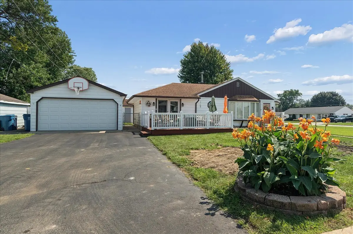 4242 W 90th Place, Hometown, IL 60456 - #1