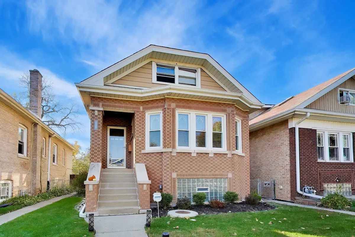 2734 Wesley Avenue, Berwyn, IL 60402 - #1