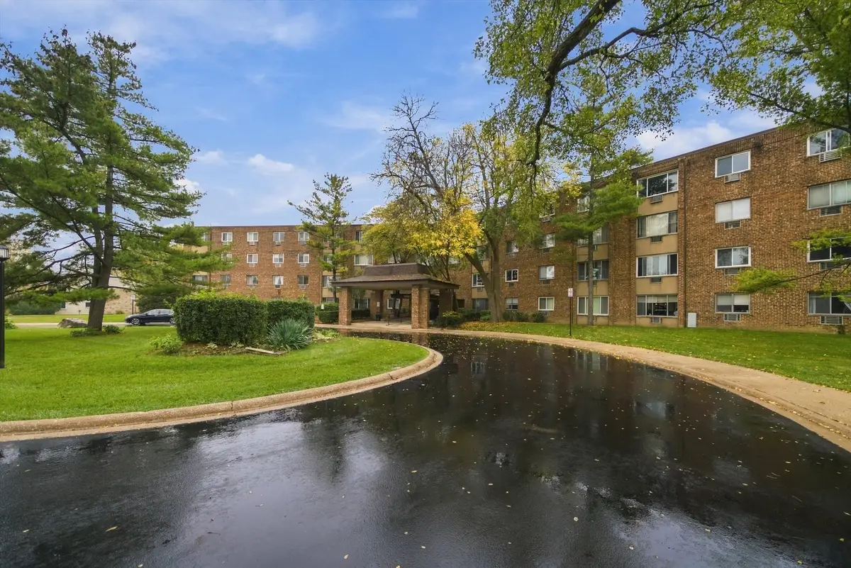 1500 Robin Circle #213, Hoffman Estates, IL 60169 - #1