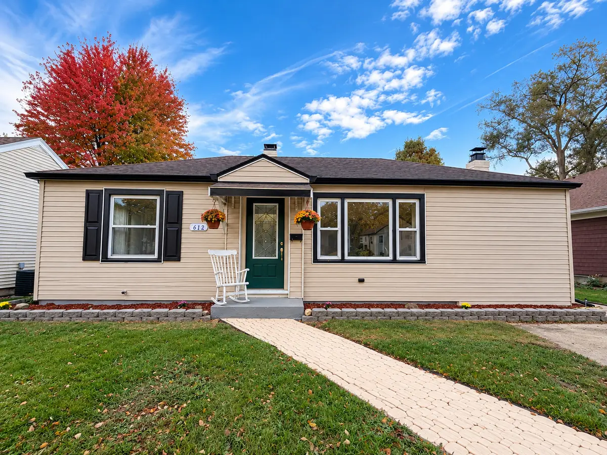 612 Cookane Avenue, Elgin, IL 60120 - #1