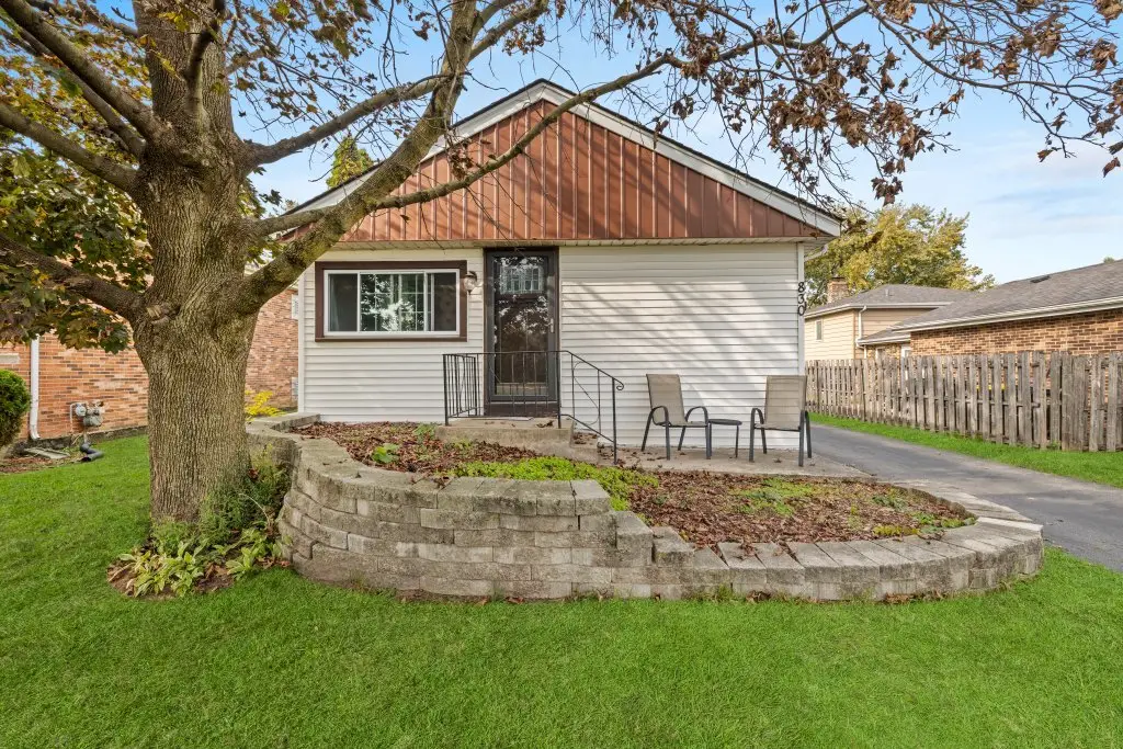 830 East Avenue, La Grange, IL 60525 - #1