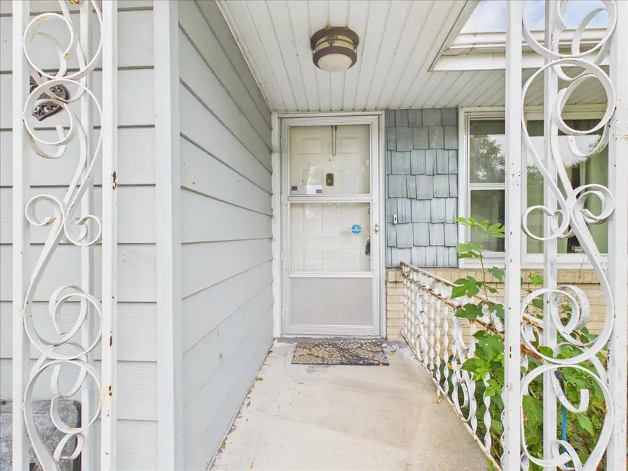 6879 Vesta Drive, Rockford, IL 61109 - #3
