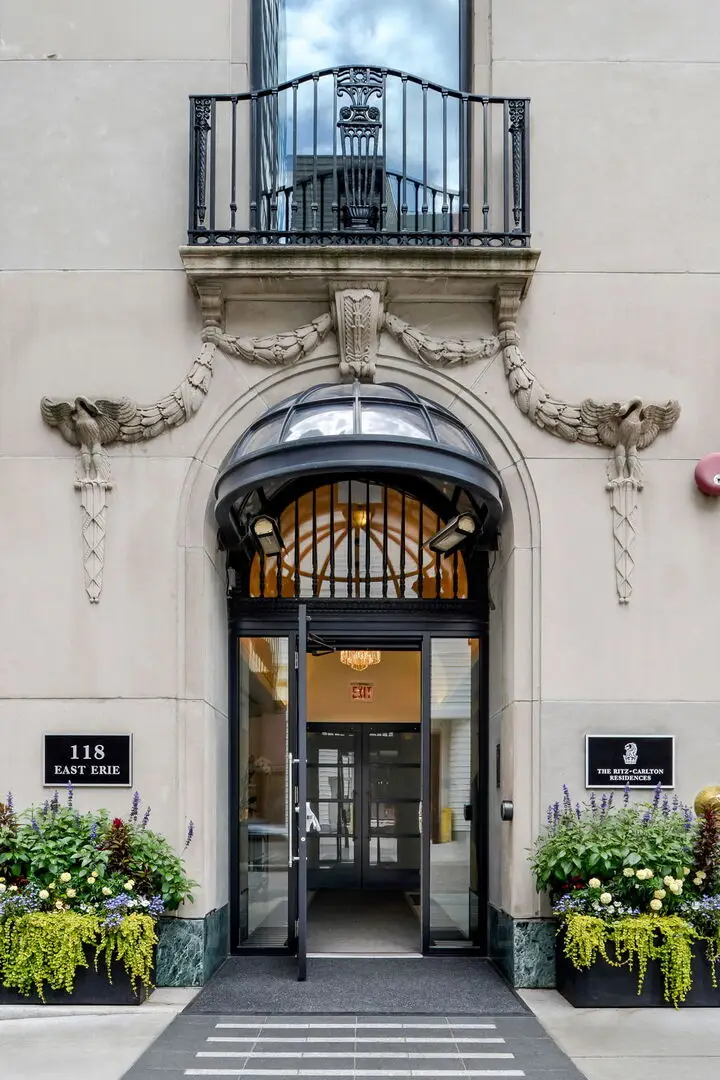 118 E Erie Street #28F, Chicago, IL 60611 - #2