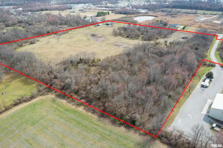 1408 Longstreet Street, Marion, IL 62959 - #2