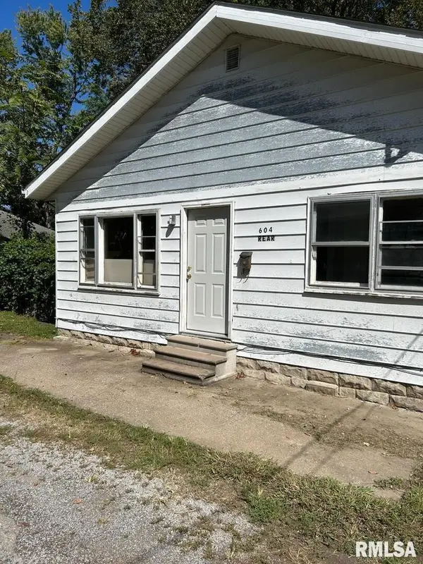 604 N 9th Street, Murphysboro, IL 62966