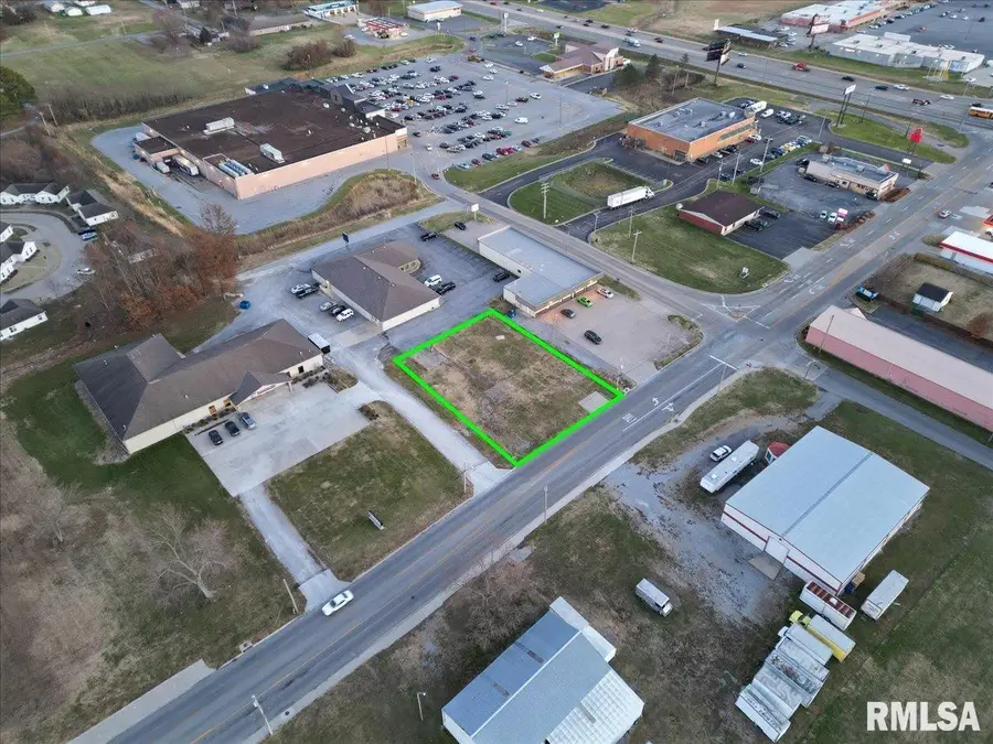 000 N Carbon Street, Marion, IL 62959 - Image #2