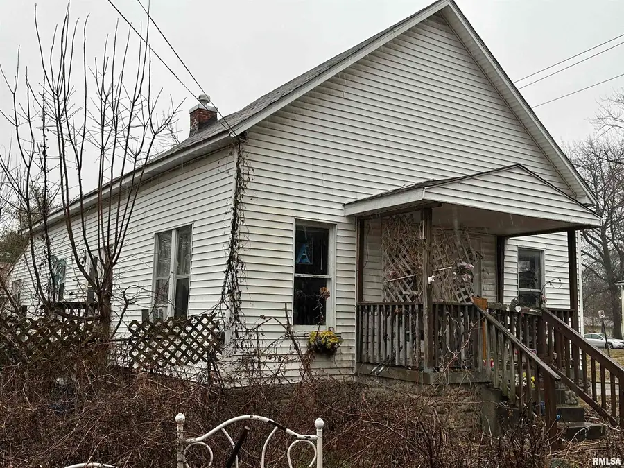414 W Sycamore Street, Carbondale, IL 62901 - Image #3