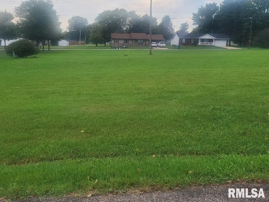 000 Eric Lane, McLeansboro, IL 62859 - #3