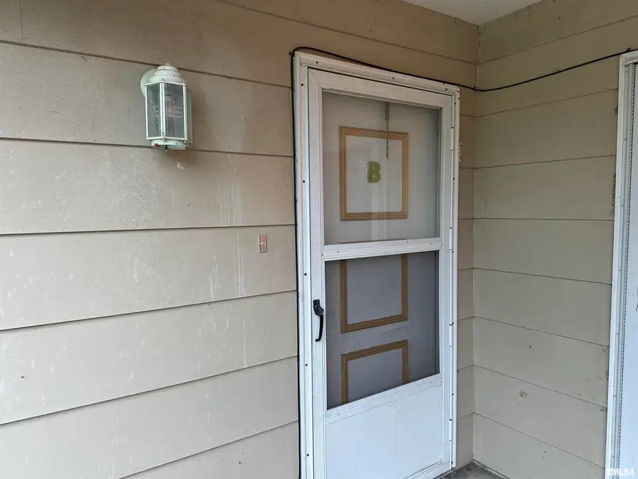 5281-5287 Country Club Road #2, Murphysboro, IL 62966 - Image #3