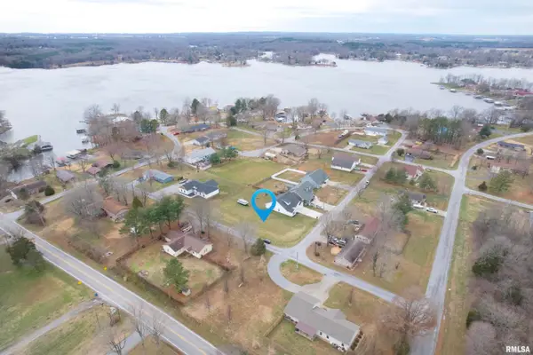 000 Saint Vincent Lane, Marion, IL 62959