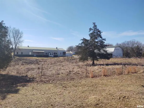 425 Pioneer Lane, Vienna, IL 62995