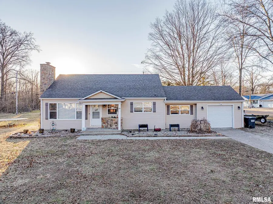 1201 N Franklin Street, Salem, IL 62881 - Image #2