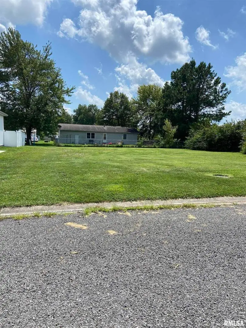 00 Newport Drive, Salem, IL 62881 - Image #1