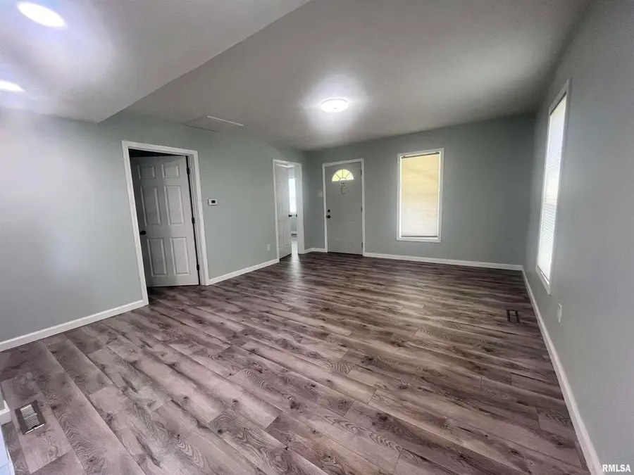 421 N 18th Street, Herrin, IL 62948 - Image #3