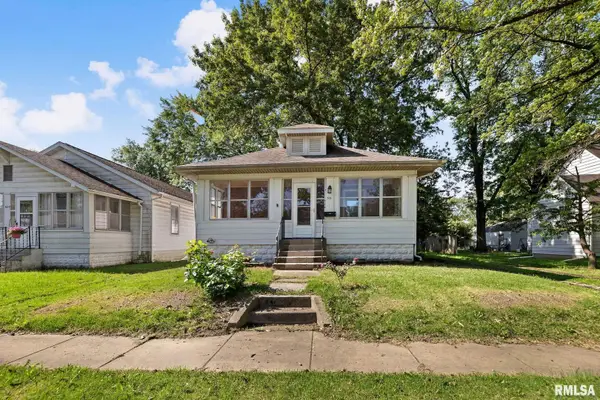 515 E Calumet Street, Centralia, IL 62801