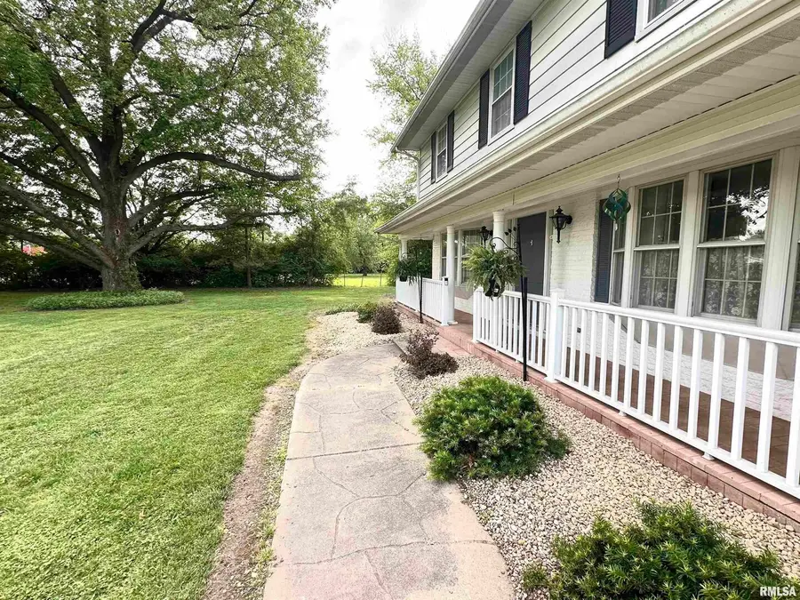 1 Estate Drive, Centralia, IL 62801 - Image #3