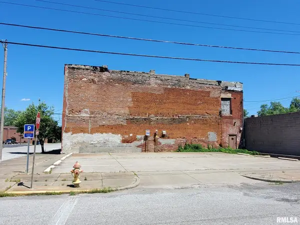 000 Chestnut Street, Murphysboro, IL 62966