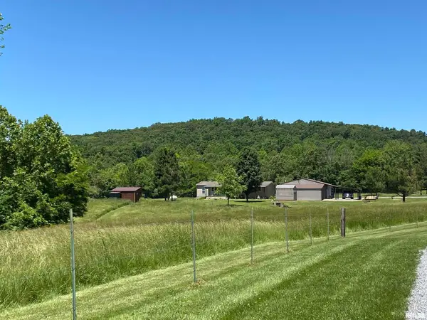 1640 Pleasant Ridge Road, Vienna, IL 62995-9