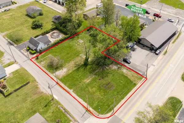 107 N Carbon Street, Marion, IL 62959