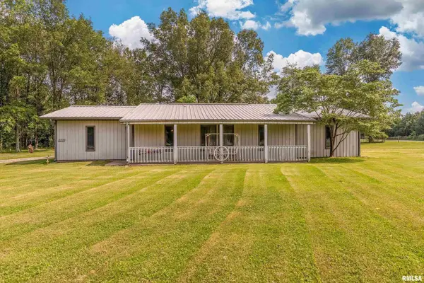 5378 Center Street, Mulkeytown, IL 62865