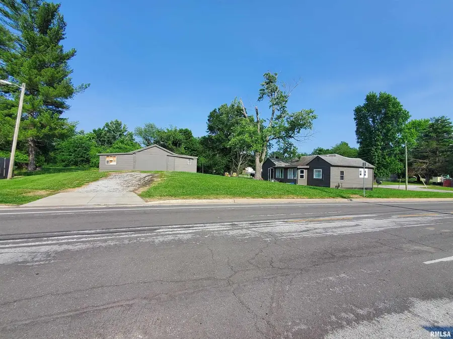 1902 Old West Main Street, Carbondale, IL 62901 - Image #2