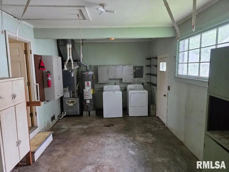 516 Frederick Street, Herrin, IL 62948 - Image #3