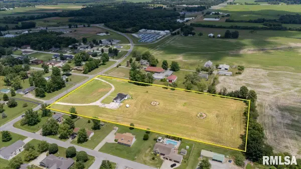 1801 E Main Street, Marion, IL 62959